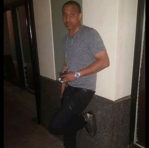 Meet your Posher, Quintin